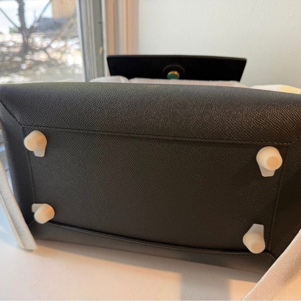 🤩💕💕 Gorgeous Celine Grained Calfskin Belt Bag in Black - Picture 7 of 7